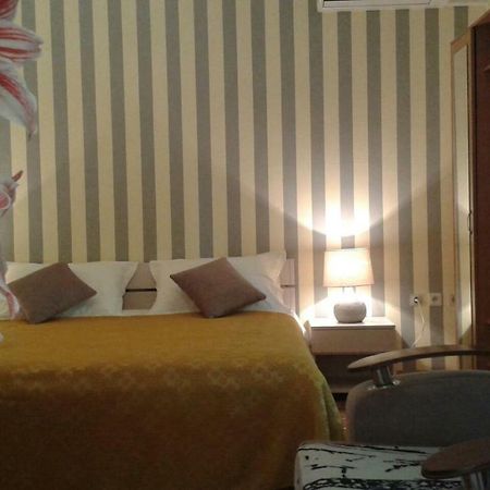 Apartment And Rooms Laguna Trogir Extérieur photo