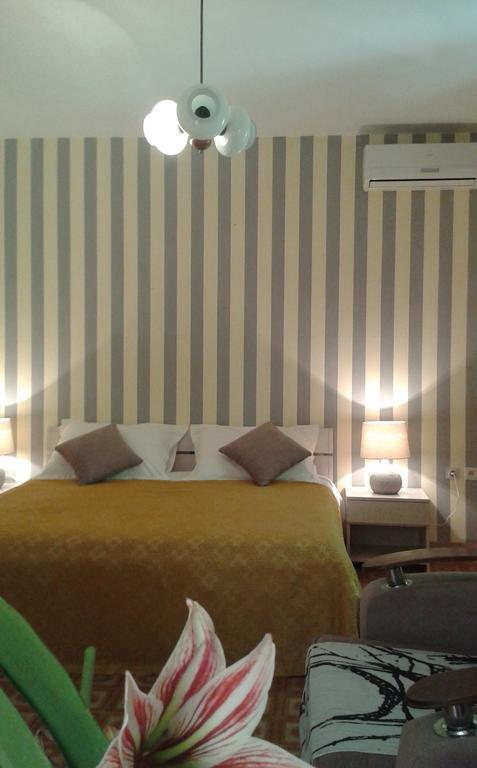 Apartment And Rooms Laguna Trogir Extérieur photo