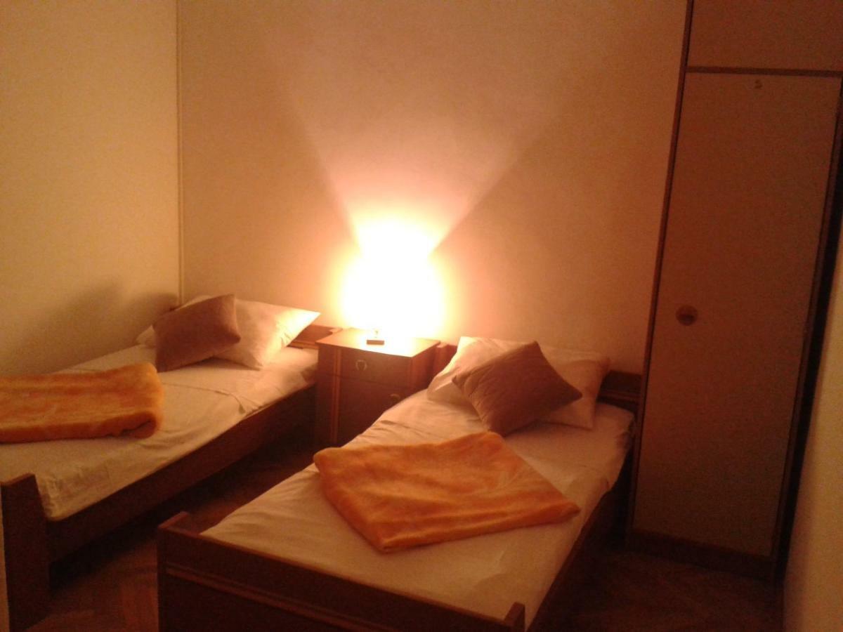 Apartment And Rooms Laguna Trogir Extérieur photo